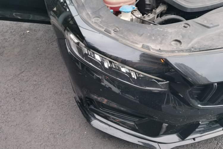 Used Geely Auto Preface 2023 2.0TD Space-Time Edition Right Front Headlight