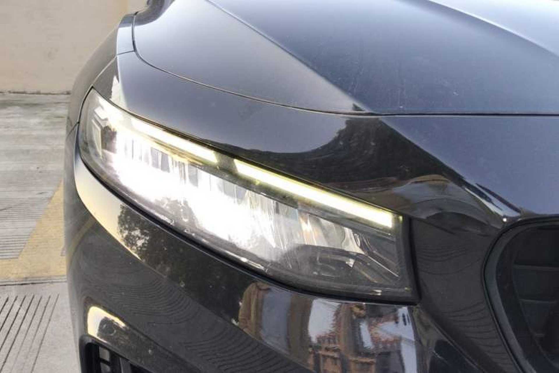 Used Geely Auto Preface 2023 2.0TD Space-Time Edition Right Front Headlight