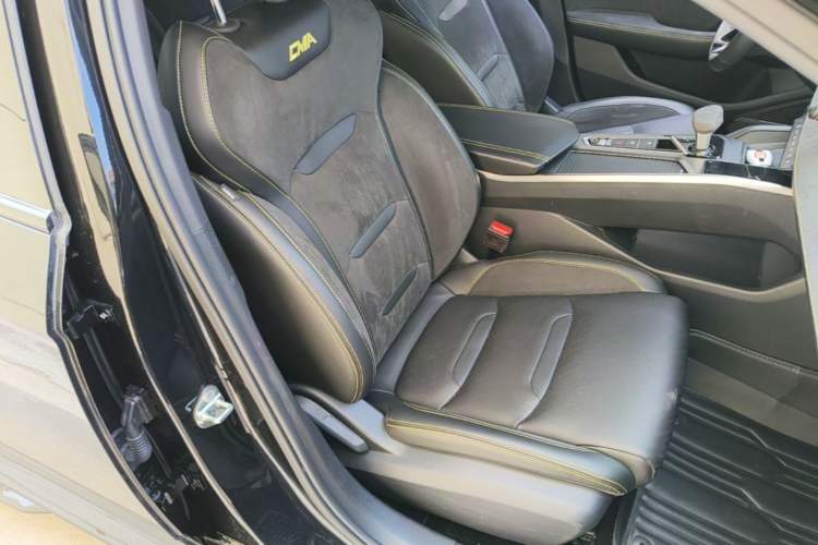 Used Geely Auto Preface 2023 2.0TD Space-Time Edition Right Front Seat