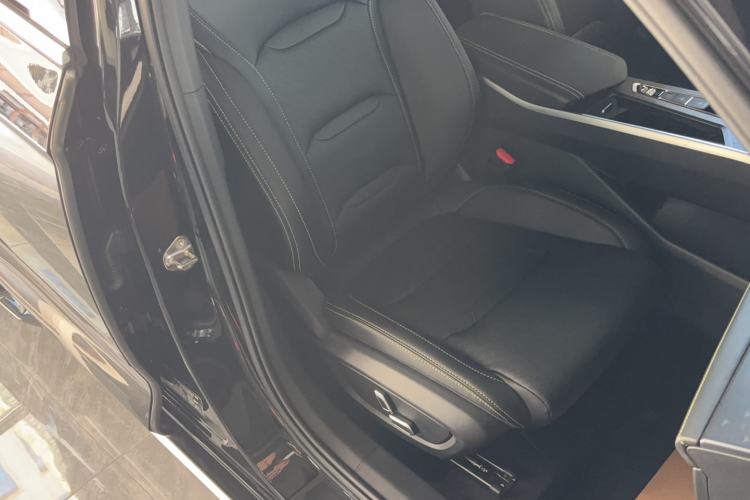 Used Geely Auto Preface 2023 1.5TD Kunlun Edition Right Front Seat