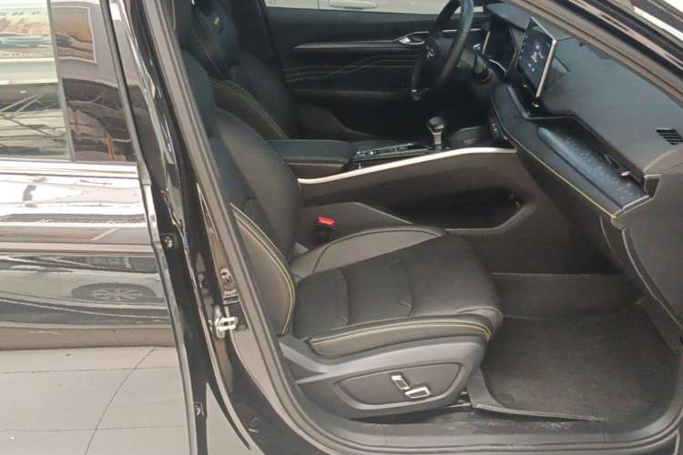 Used Geely Auto Preface 2023 1.5TD Kunlun Edition Right Front Seat