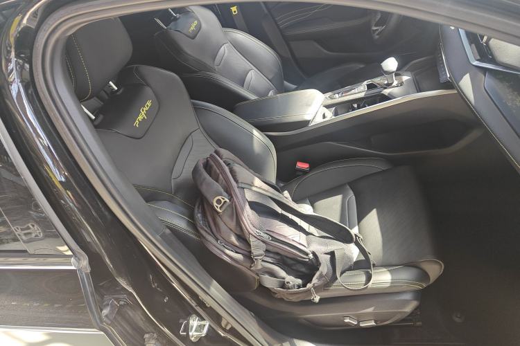 Used Geely Auto Preface 2023 1.5TD Kunlun Edition Right Front Seat