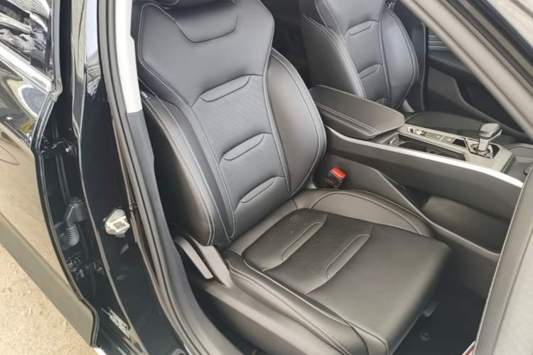 Used Geely Auto Preface 2023 2.0TD Luxury Version Right Front Seat