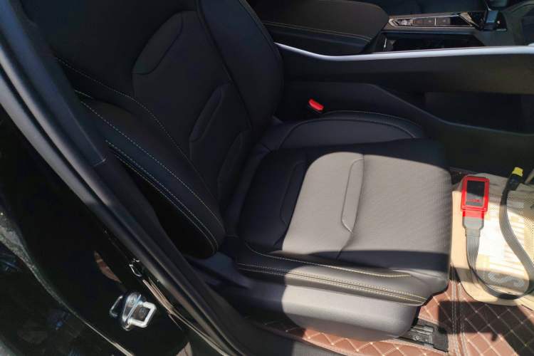 Used Geely Auto Preface 2023 1.5TD Fuyao Version Right Front Seat
