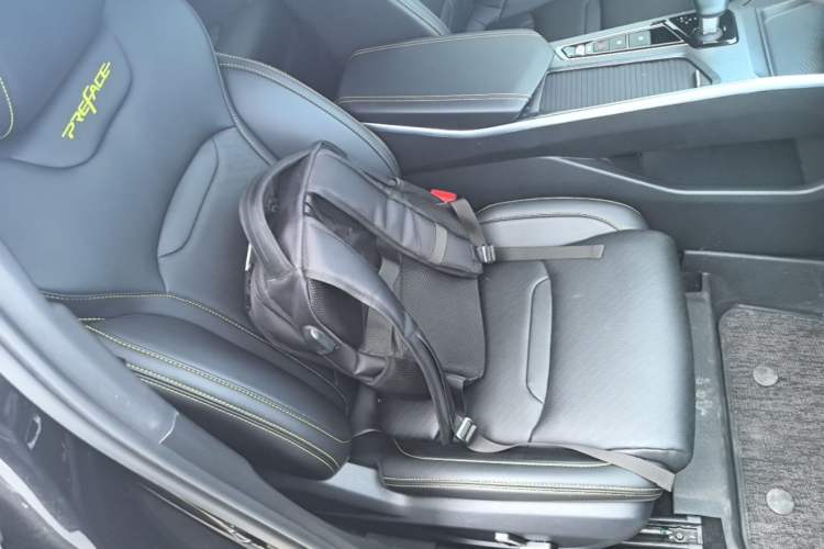 Used Geely Auto Preface 2023 1.5TD Kunlun Edition Right Front Seat