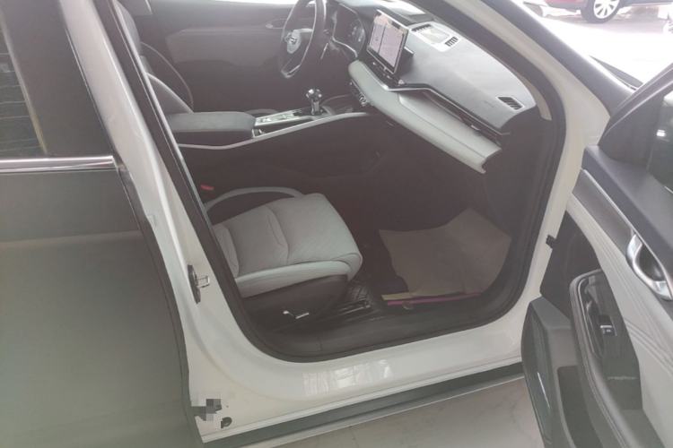 Used Geely Auto Preface 2023 2.0TD Prestige Version Right Front Seat