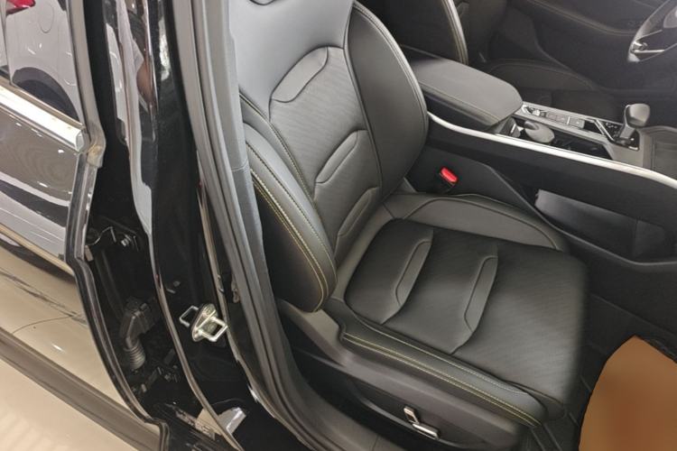 Used Geely Auto Preface 2023 1.5TD Kunlun Edition Right Front Seat