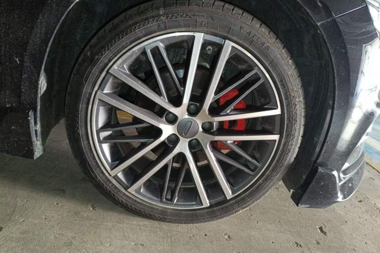 Used Geely Auto Preface 2023 1.5TD Kunlun Edition Right Front Wheel Hub