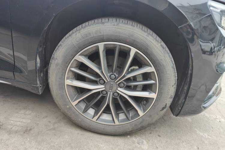 Used Geely Auto Preface 2023 2.0TD Luxury Version Right Front Wheel Hub