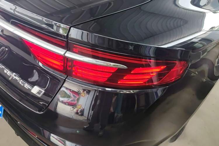 Used Geely Auto Preface 2023 2.0TD Prestige Version Right Rear Taillight