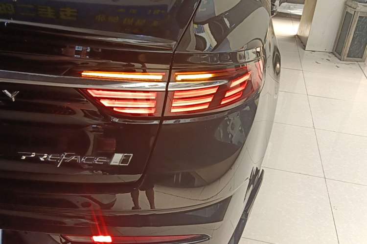Used Geely Auto Preface 2023 1.5TD Kunlun Edition Right Rear Taillight