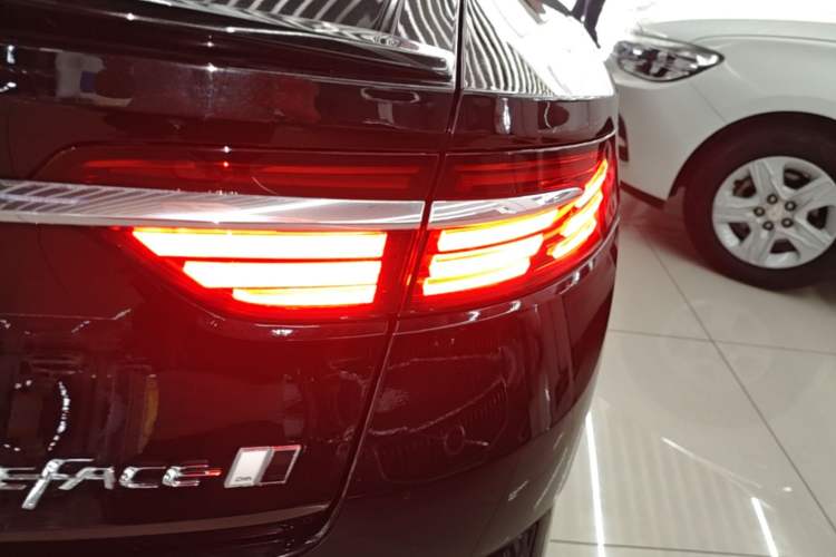Used Geely Auto Preface 2023 1.5TD Kunlun Edition Right Rear Taillight