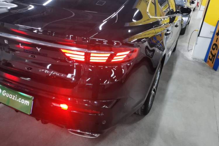 Used Geely Auto Preface 2023 2.0TD Prestige Version Right Rear Taillight