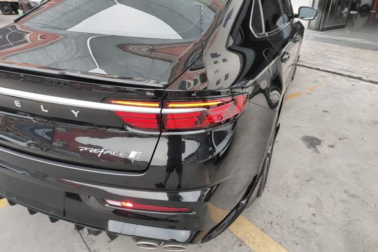 Used Geely Auto Preface 2023 1.5TD Kunlun Edition Right Rear Taillight