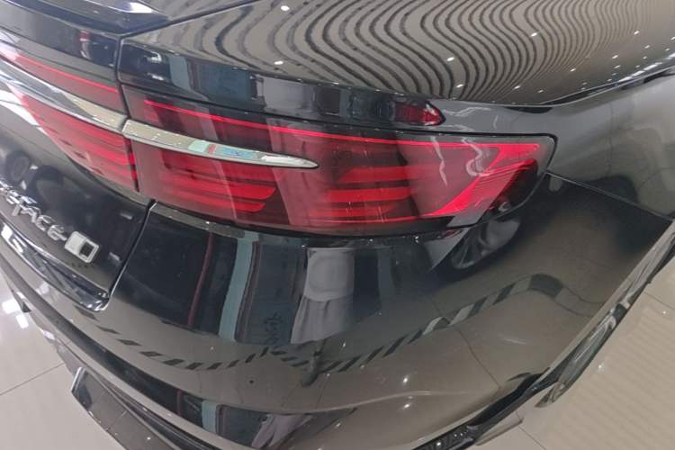 Used Geely Auto Preface 2023 1.5TD Kunlun Edition Right Rear Taillight
