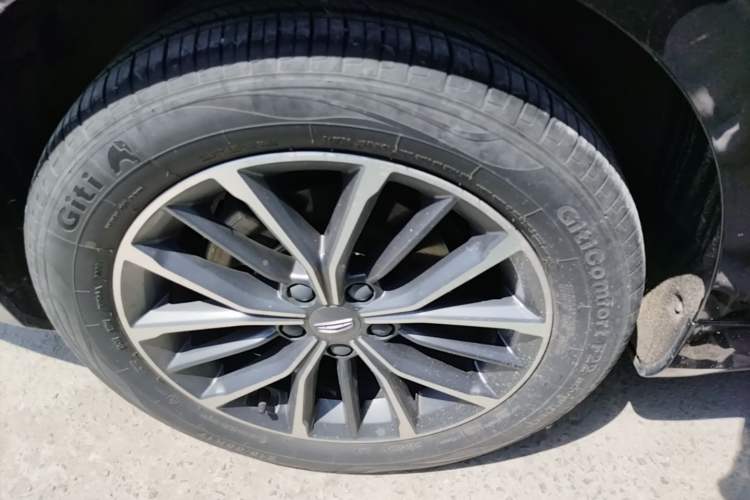 Used Geely Auto Preface 2023 2.0TD Luxury Version Right Rear Wheel Hub