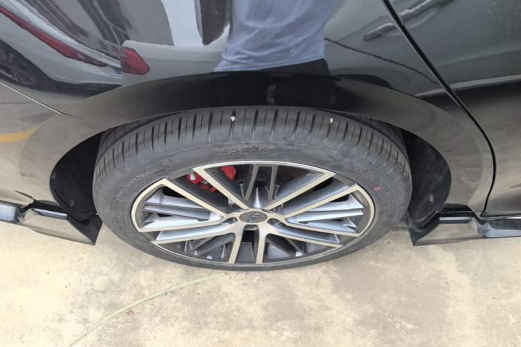 Used Geely Auto Preface 2023 1.5TD Kunlun Edition Right Rear Wheel Hub