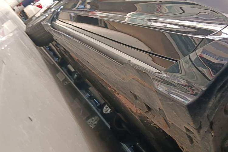 Used Geely Auto Preface 2023 1.5TD Kunlun Edition Right Side Sill