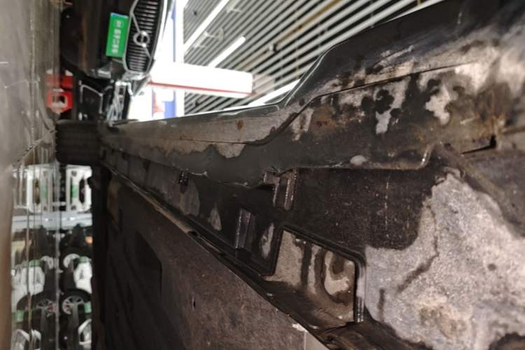 Used Geely Auto Preface 2023 1.5TD Kunlun Edition Right Side Sill