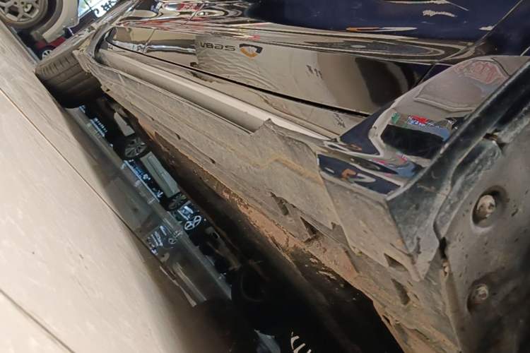 Used Geely Auto Preface 2023 1.5TD Kunlun Edition Right Side Sill