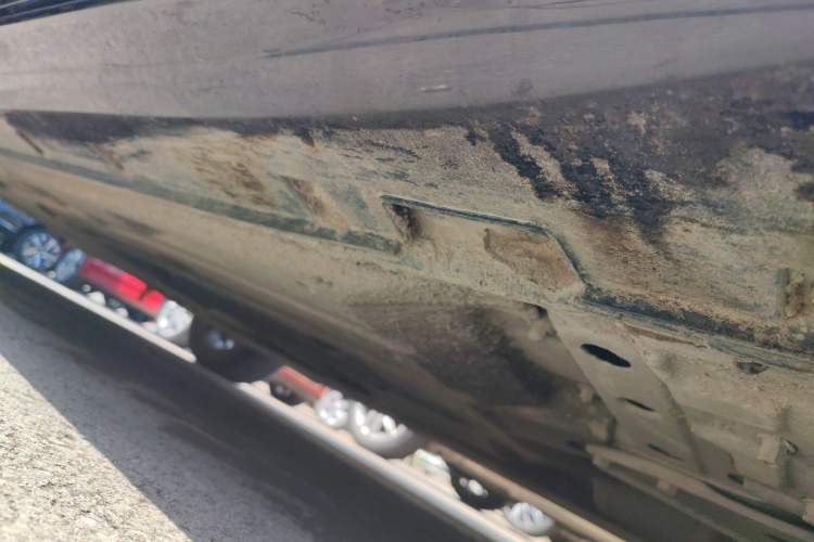 Used Geely Auto Preface 2023 1.5TD Fuyao Version Right Side Sill