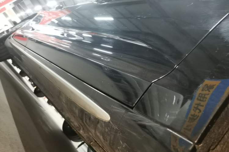Used Geely Auto Preface 2023 2.0TD Prestige Version Right Side Sill