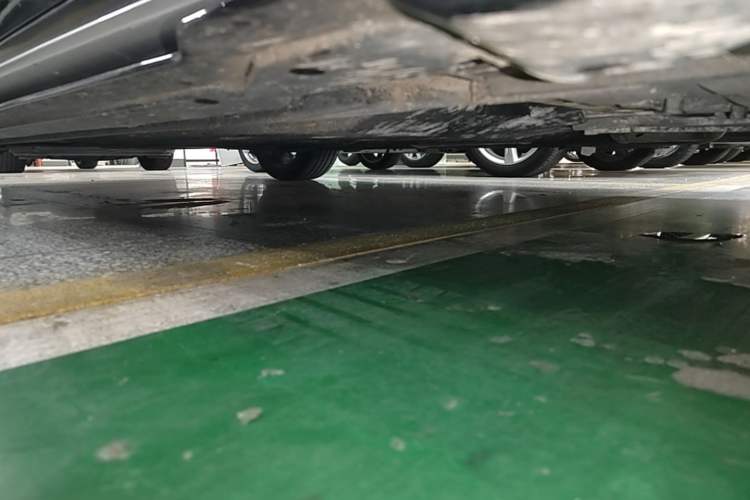 Used Geely Auto Preface 2023 1.5TD Kunlun Edition Right Side Sill