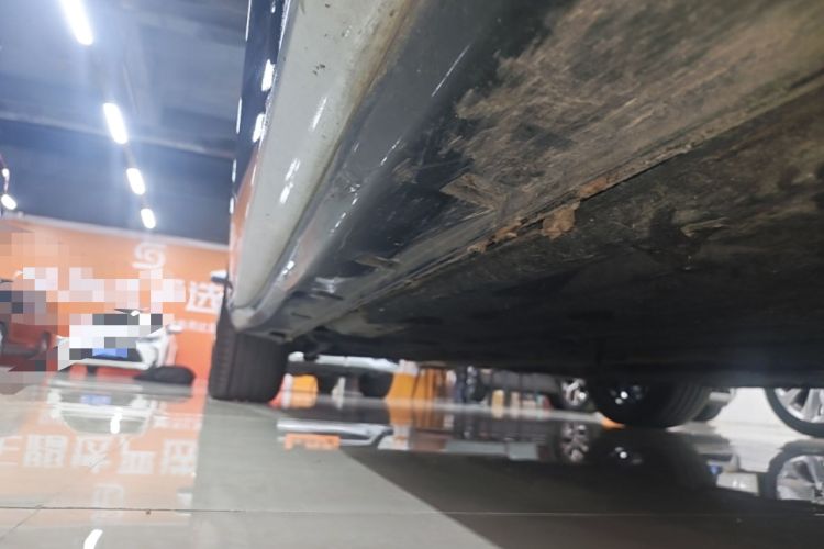 Used Geely Auto Preface 2023 2.0TD Prestige Version Right Side Sill