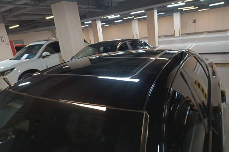 Used Geely Auto Preface 2023 2.0TD "Only This Verdant Green" Edition Roof