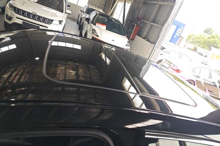Used Geely Auto Preface 2023 2.0TD Prestige Version Roof