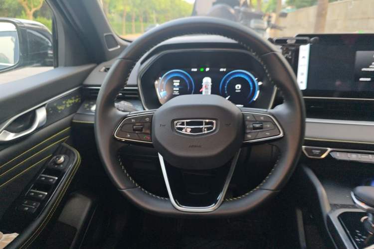 Used Geely Auto Preface 2023 1.5TD Kunlun Edition Steering Wheel
