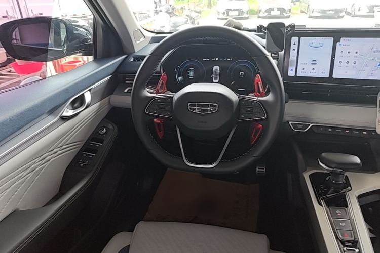 Used Geely Auto Preface 2023 2.0TD Prestige Version Steering Wheel