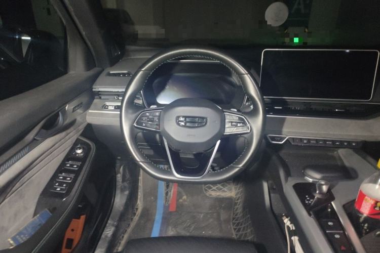 Used Geely Auto Preface 2023 2.0TD "Only This Verdant Green" Edition Steering Wheel
