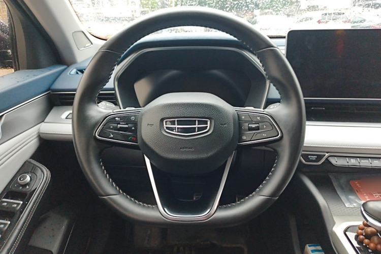 Used Geely Auto Preface 2023 2.0TD Prestige Version Steering Wheel