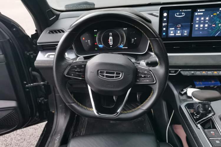 Used Geely Auto Preface 2023 2.0TD Space-Time Edition Steering Wheel