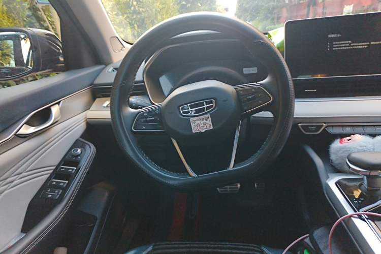 Used Geely Auto Preface 2023 2.0TD Prestige Version Steering Wheel