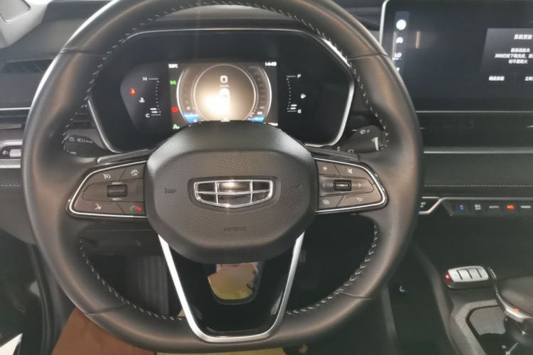 Used Geely Auto Preface 2023 2.0TD Luxury Version Steering Wheel