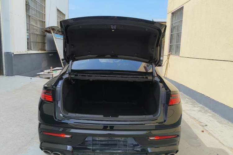 Used Geely Auto Preface 2023 2.0TD Space-Time Edition Trunk