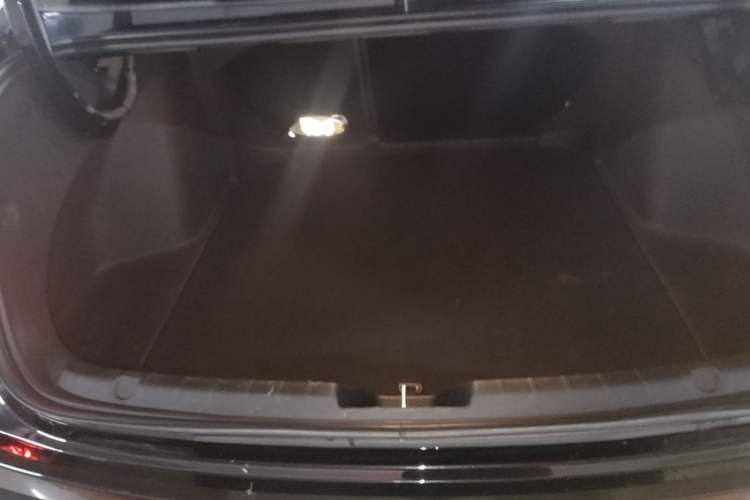Used Geely Auto Preface 2023 2.0TD Space-Time Edition Trunk