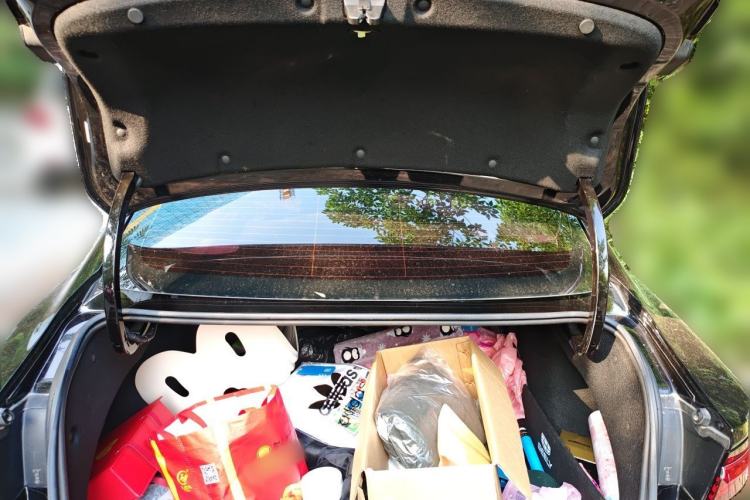 Used Geely Auto Preface 2023 1.5TD Kunlun Edition Trunk
