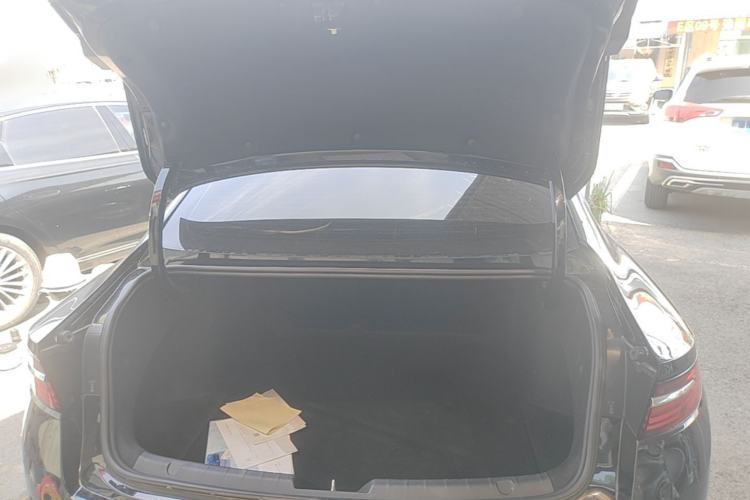 Used Geely Auto Preface 2023 1.5TD Fuyao Version Trunk