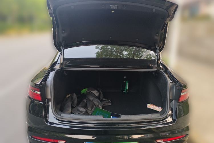 Used Geely Auto Preface 2023 1.5TD Kunlun Edition Trunk
