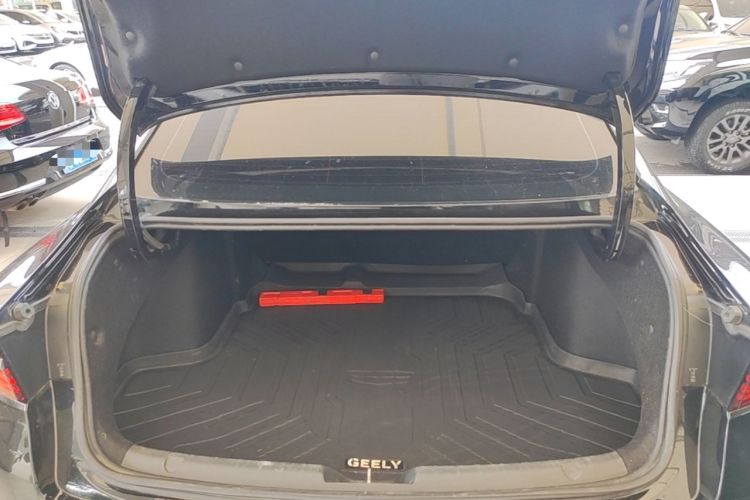 Used Geely Auto Preface 2023 1.5TD Kunlun Edition Trunk
