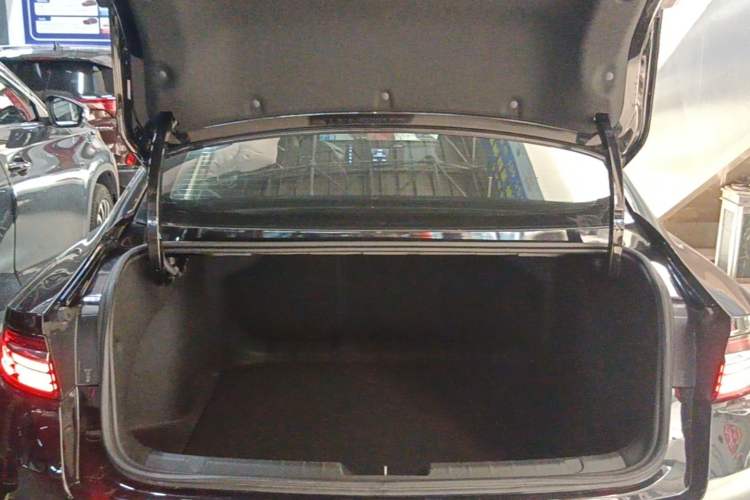 Used Geely Auto Preface 2023 1.5TD Kunlun Edition Trunk