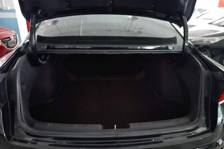 Used Geely Auto Preface 2023 1.5TD Fuyao Version Trunk