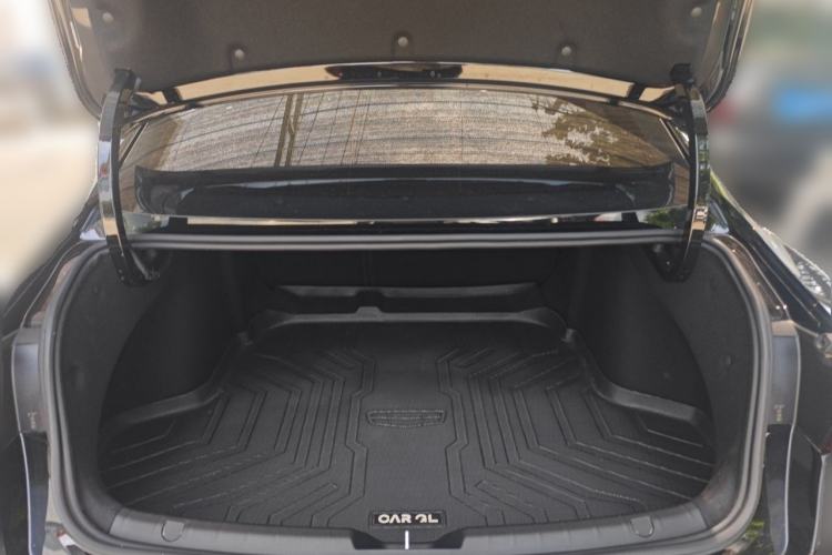 Used Geely Auto Preface 2023 1.5TD Kunlun Edition Trunk