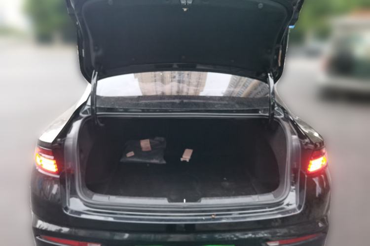 Used Geely Auto Preface 2023 2.0TD Space-Time Edition Trunk