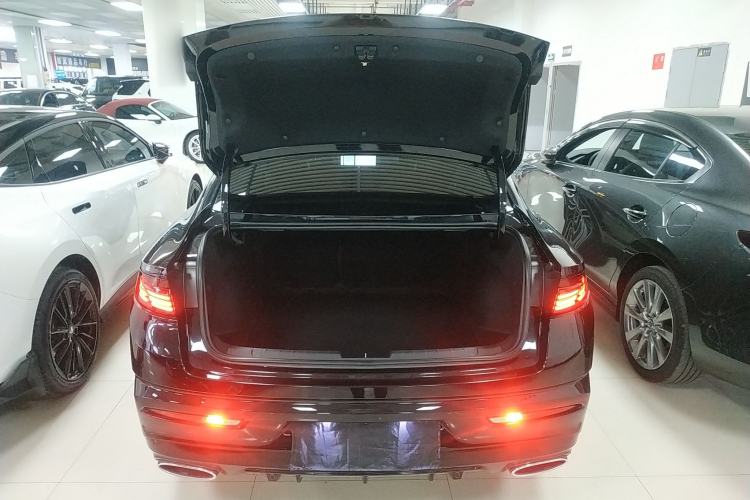 Used Geely Auto Preface 2023 2.0TD Prestige Version Trunk