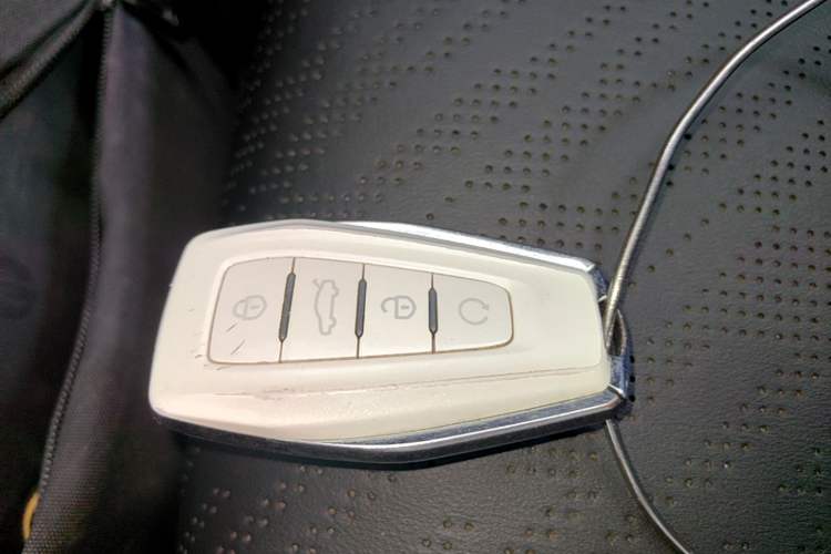 Used Geely Auto Preface 2023 2.0TD Luxury Version Vehicle Key