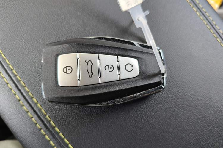 Used Geely Auto Preface 2023 1.5TD Kunlun Edition Vehicle Key
